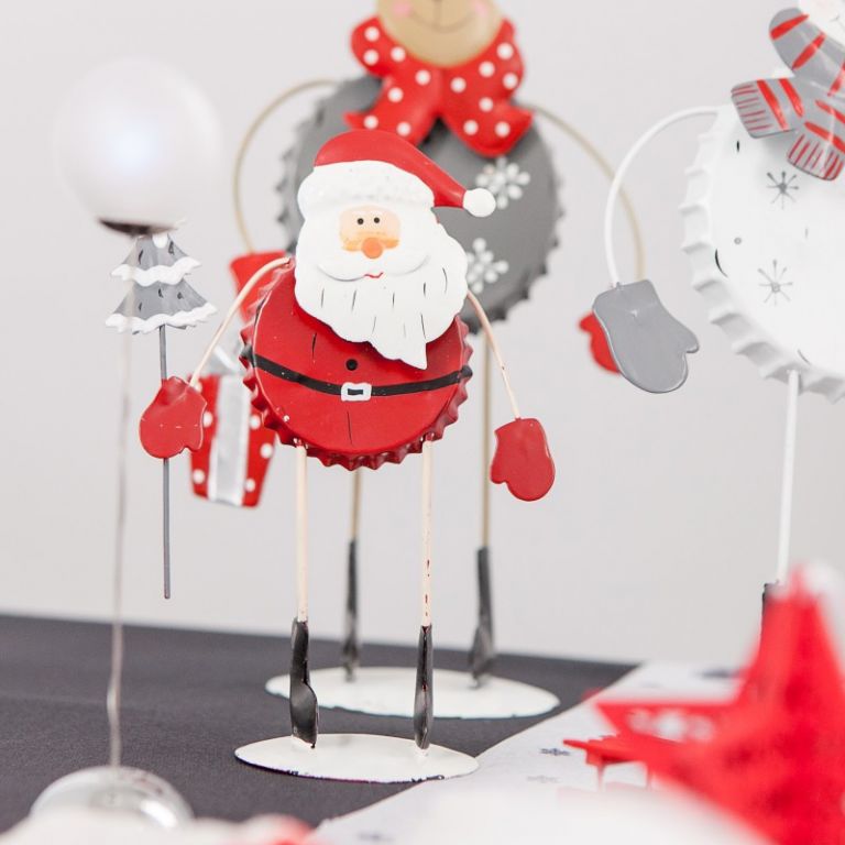 Père Noel Rigolo Cool Stock Petit Père Noël Rigolo En Métal Maplusbelledeco