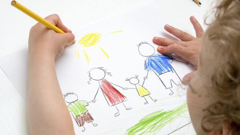 les dessins de votre enfant permettraient de prevenir son intelligence future