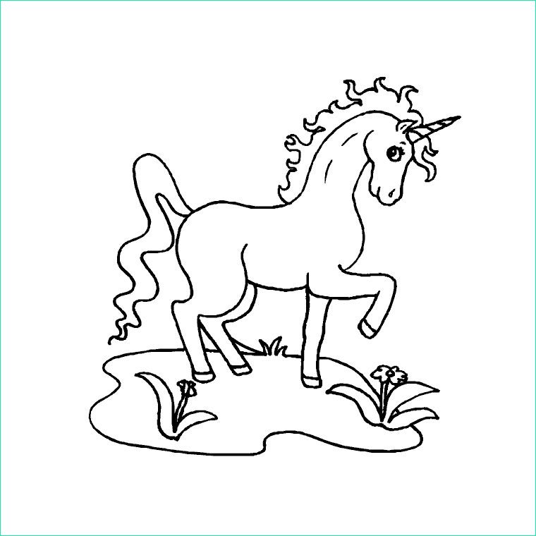 dessin de licorne volante imprimer